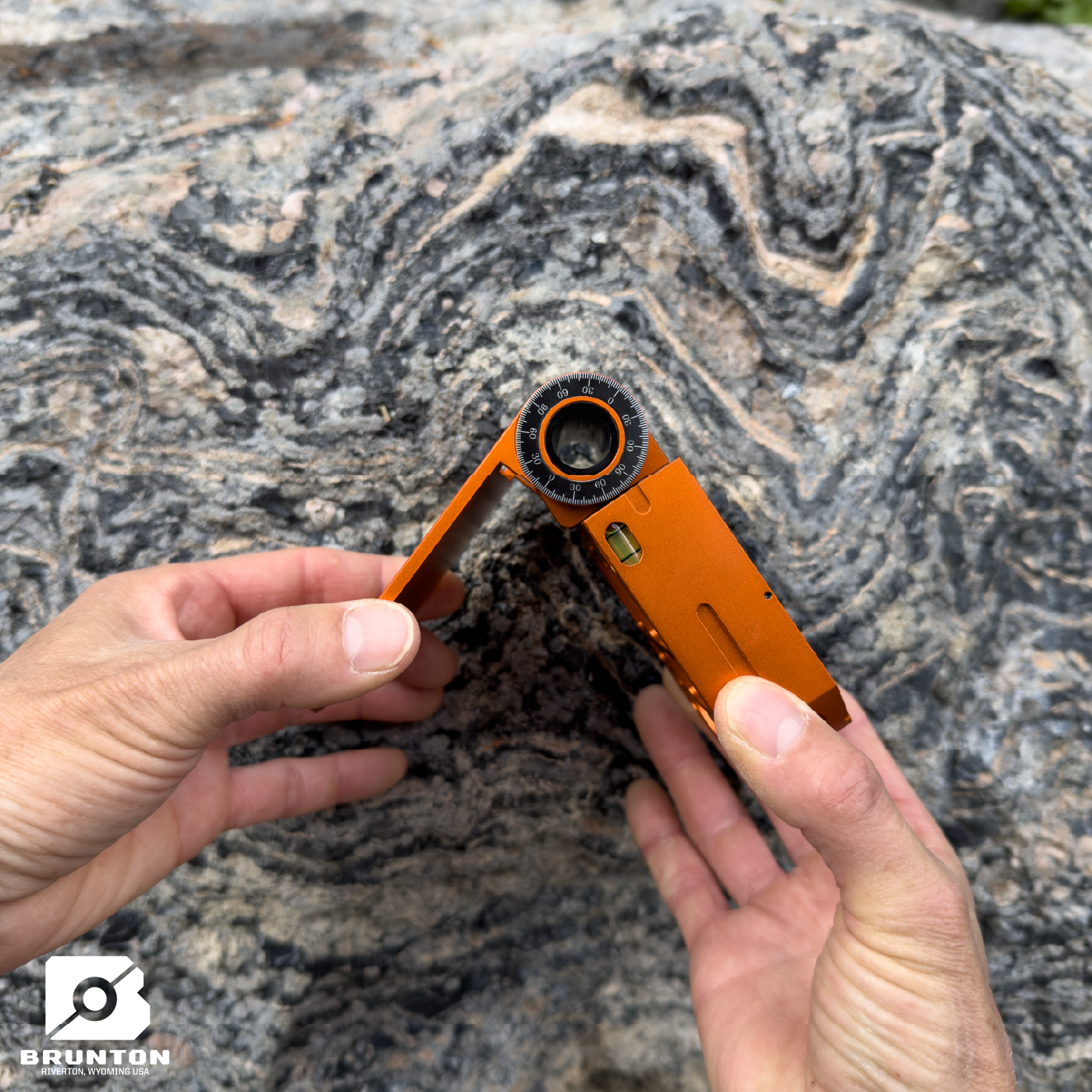 Axis™ Transit - Orange