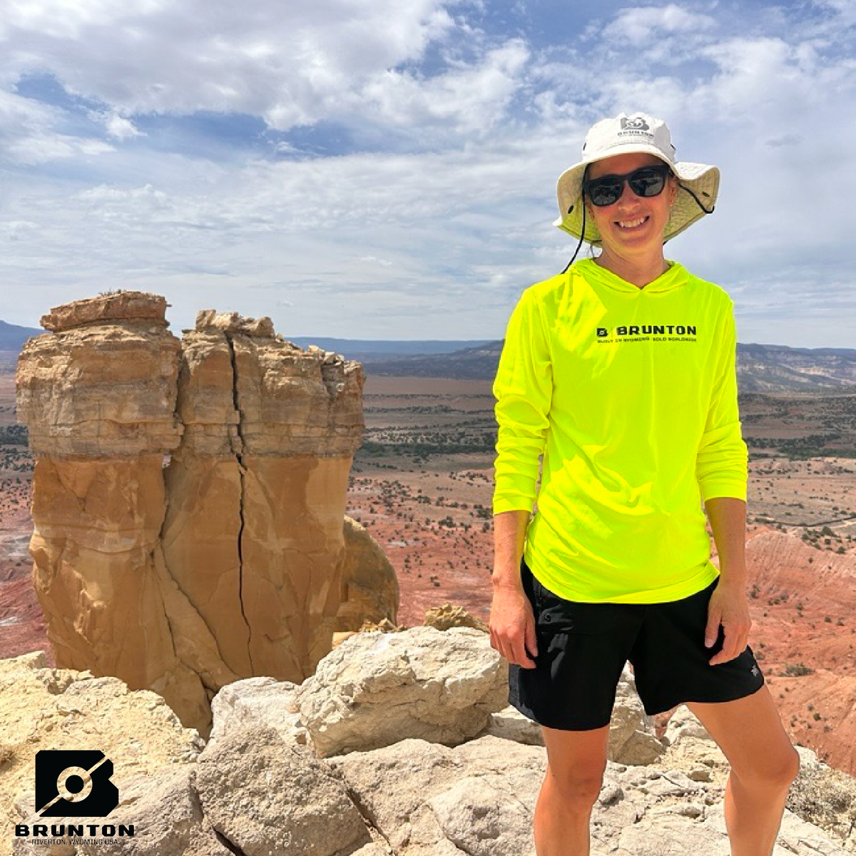 Long-Sleeve Hooded Sun Shirt - Safety Yellow/Green